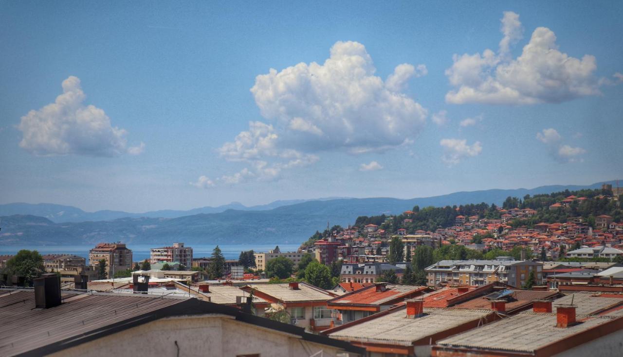Nadia Apartment Ohrid With Lake View ภายนอก รูปภาพ